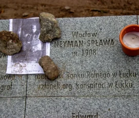 Indywidualne tabliczki epitafijne