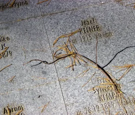 Indywidualne tabliczki epitafijne