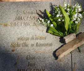 Indywidualne tabliczki epitafijne