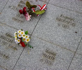 Indywidualne tabliczki epitafijne