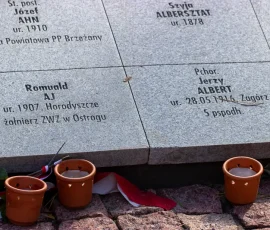 Indywidualne tabliczki epitafijne