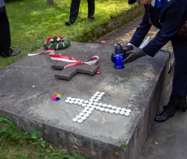 Krzyż Kampanii Wrześniowej 1939 (zniszczony w maju 2025)