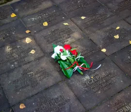 Indywidualne tabliczki epitafijne