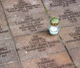 Tabliczki epitafijne