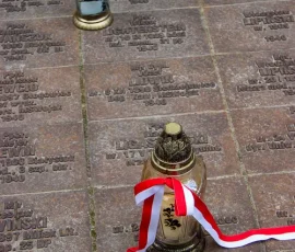 Tabliczki epitafijne