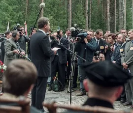 Przemawia wicepremier Rosji Wiktor Christienko