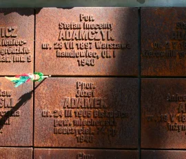 Indywidualne tabliczki epitafijne